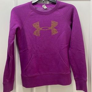Under Armour sweatshirt